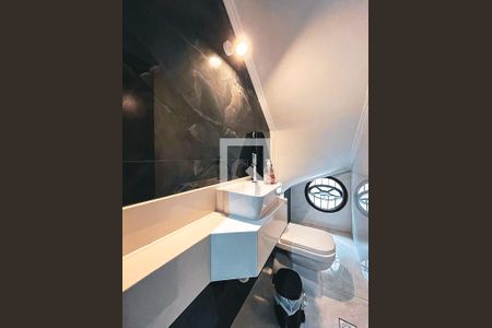 Lavabo de casa à venda com 3 quartos, 120m² em Rio Pequeno, São Paulo