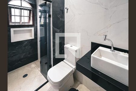 Casa à venda com 120m², 3 quartos e 2 vagasBanheiro