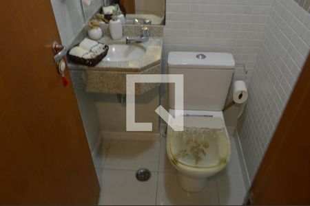 Apartamento à venda com 128m², 3 quartos e 2 vagas Apartamento à venda com 128m², 3 quartos e 2 vagasLavabo