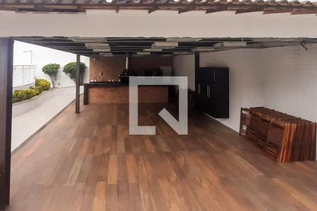 Apartamento à venda com 128m², 3 quartos e 2 vagas Apartamento à venda com 128m², 3 quartos e 2 vagasÁrea comum - Churrasqueira