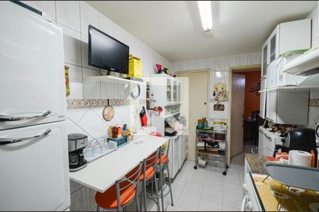 Apartamento à venda com 76m², 2 quartos e 1 vaga Apartamento à venda com 76m², 2 quartos e 1 vagaCozinha