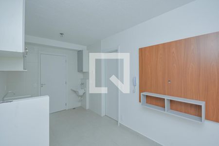 Sala/Cozinha de apartamento para alugar com 1 quarto, 28m² em Socorro, São Paulo