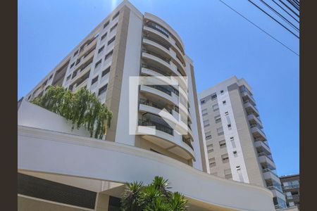 Apartamento para alugar com 64m², 2 quartos e 1 vaga Apartamento para alugar com 64m², 2 quartos e 1 vagaFachada
