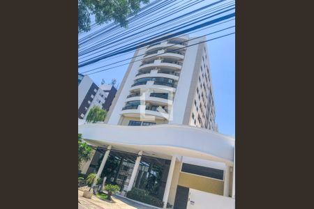 Apartamento para alugar com 64m², 2 quartos e 1 vaga Apartamento para alugar com 64m², 2 quartos e 1 vagaFachada
