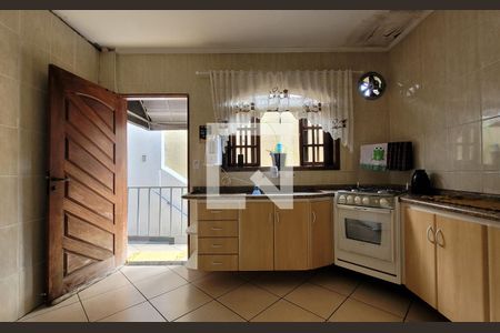 Casa à venda com 200m², 2 quartos e 2 vagasCozinha