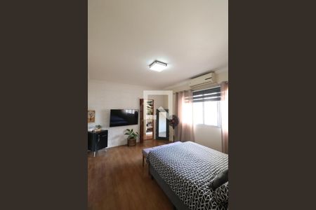 Casa à venda com 240m², 5 quartos e 2 vagasQuarto 5 - Suíte