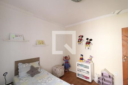 Casa à venda com 240m², 5 quartos e 2 vagasQuarto 3