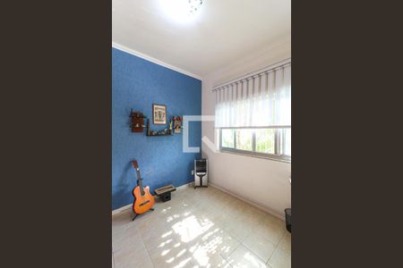 Casa à venda com 240m², 5 quartos e 2 vagasQuarto