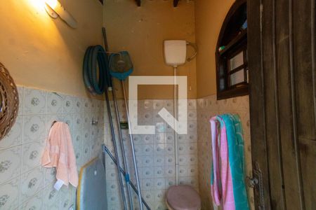 Casa à venda com 500m², 3 quartos e 2 vagasBanheiro Externo