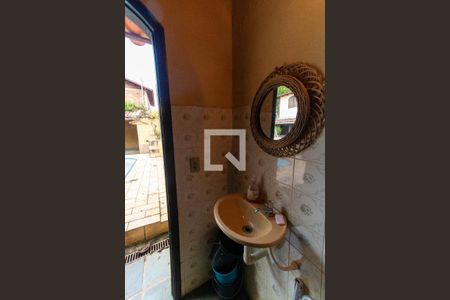 Casa à venda com 500m², 3 quartos e 2 vagasBanheiro Externo