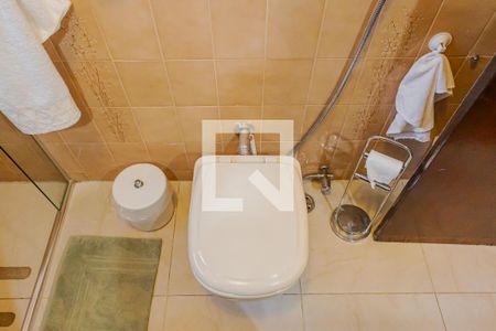 Casa para alugar com 450m², 3 quartos e 6 vagasBanheiro da Suíte 3