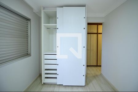 Apartamento para alugar com 145m², 3 quartos e 2 vagasQuarto 2