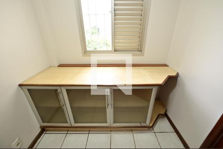 Apartamento para alugar com 145m², 3 quartos e 2 vagasQuarto de Serviço