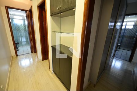 Apartamento para alugar com 145m², 3 quartos e 2 vagasCorredor