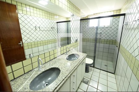 Apartamento para alugar com 145m², 3 quartos e 2 vagasBanheiro 3