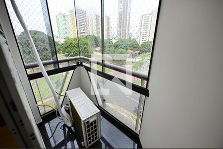 Apartamento para alugar com 145m², 3 quartos e 2 vagasVaranda - Quarto 3