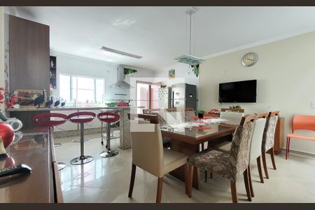 Casa à venda com 159m², 3 quartos e 3 vagas Casa à venda com 159m², 3 quartos e 3 vagasCozinha