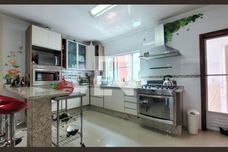 Casa à venda com 159m², 3 quartos e 3 vagas Casa à venda com 159m², 3 quartos e 3 vagasCozinha