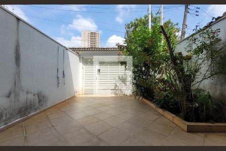 Casa à venda com 159m², 3 quartos e 3 vagas Casa à venda com 159m², 3 quartos e 3 vagasGaragem