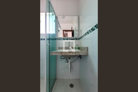 Casa à venda com 159m², 3 quartos e 3 vagas Casa à venda com 159m², 3 quartos e 3 vagasBanheiro da suíte