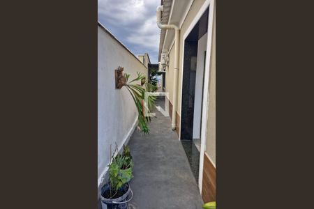 Casa à venda com 300m², 2 quartos e 4 vagas Casa à venda com 300m², 2 quartos e 4 vagasÁrea Externa