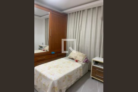 Casa à venda com 300m², 2 quartos e 4 vagas Casa à venda com 300m², 2 quartos e 4 vagasQuarto 2