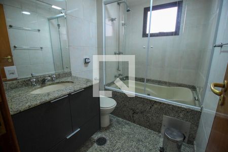 Apartamento à venda com 183m², 3 quartos e sem vagaBanheiro - Quarto