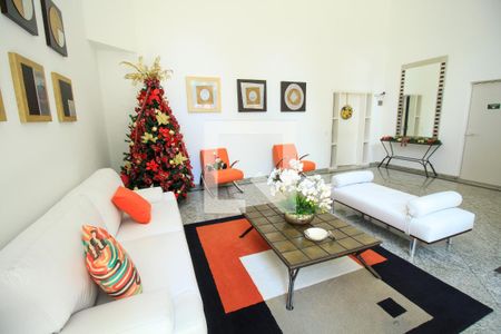 Apartamento à venda com 183m², 3 quartos e sem vagaÁrea comum