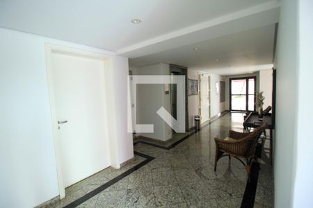 Apartamento à venda com 183m², 3 quartos e sem vagaÁrea comum