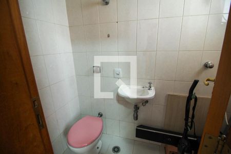 Apartamento à venda com 183m², 3 quartos e sem vagaBanheiro de Serviço