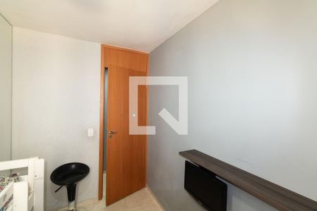 Quarto 2 de apartamento para alugar com 2 quartos, 42m² em Cosmos, Rio de Janeiro
