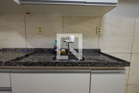 Apartamento à venda com 49m², 2 quartos e 1 vagaCozinha