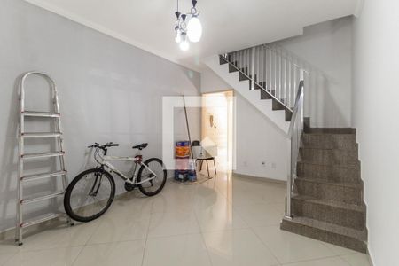 Sala de casa para alugar com 3 quartos, 150m² em Parque Guarani, São Paulo