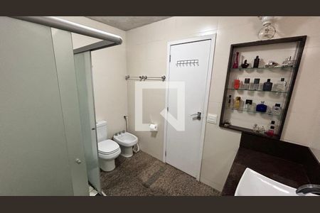 Apartamento à venda com 180m², 4 quartos e 2 vagasBanheiro 1