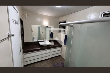 Apartamento à venda com 180m², 4 quartos e 2 vagasBanheiro 1