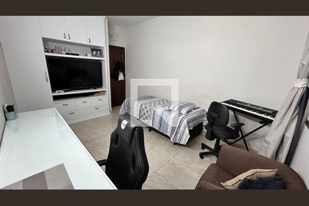 Apartamento à venda com 180m², 4 quartos e 2 vagasQuarto3
