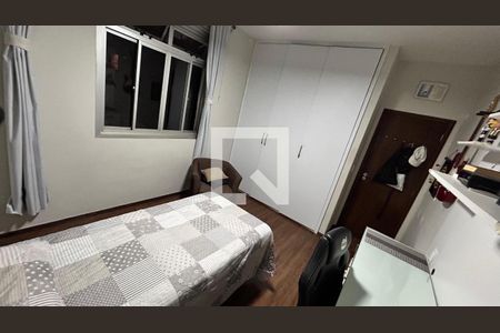 Apartamento à venda com 180m², 4 quartos e 2 vagasQuarto3