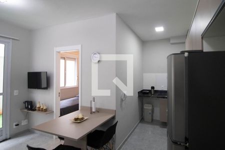 Sala/Cozinha de apartamento para alugar com 2 quartos, 49m² em Vila Guilherme, São Paulo