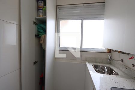 Apartamento à venda com 60m², 2 quartos e 1 vagaÁrea de Serviço