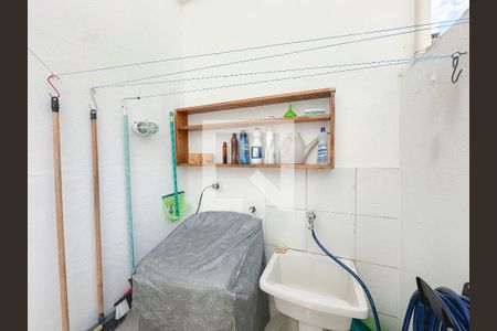 Apartamento para alugar com 130m², 2 quartos e sem vagaÁrea de Serviço