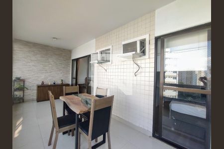 Apartamento à venda com 150m², 3 quartos e 2 vagasVaranda