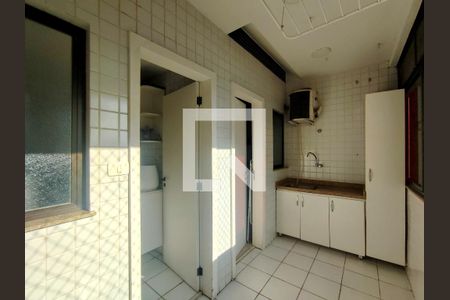 Apartamento à venda com 150m², 3 quartos e 2 vagasÁrea de Serviço