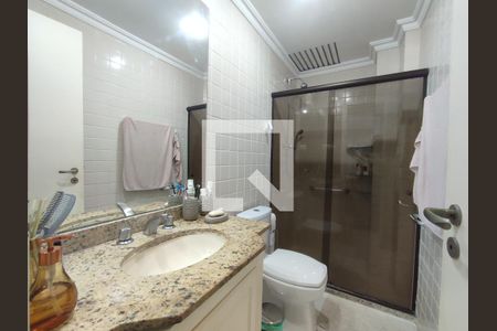 Apartamento à venda com 150m², 3 quartos e 2 vagasBanheiro 2