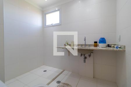 Apartamento à venda com 137m², 4 quartos e 4 vagasBanehiro da Suíte 02