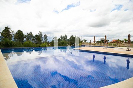 Apartamento à venda com 137m², 4 quartos e 4 vagasÁrea comum - Piscina