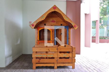 Apartamento para alugar com 45m², 2 quartos e 1 vaga Apartamento para alugar com 45m², 2 quartos e 1 vagaÁrea comum - Playground