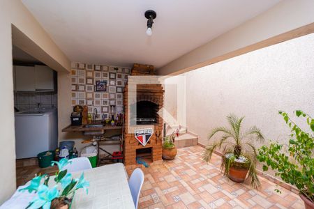 Casa à venda com 210m², 3 quartos e 2 vagasÁrea de Serviço