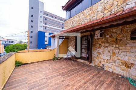 Casa à venda com 210m², 3 quartos e 2 vagasVaranda do Quarto 2