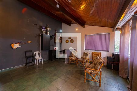 Casa à venda com 210m², 3 quartos e 2 vagasÁrea gourmet