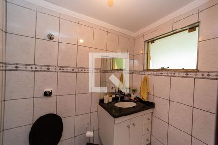 Casa à venda com 210m², 3 quartos e 2 vagasLavabo